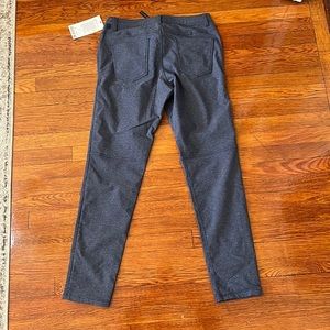 Lululemon Tech Canvas ABC Slim